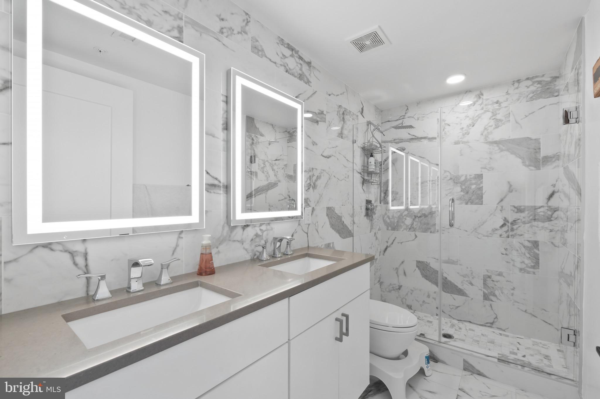 ARLINGTON - Residential Lease