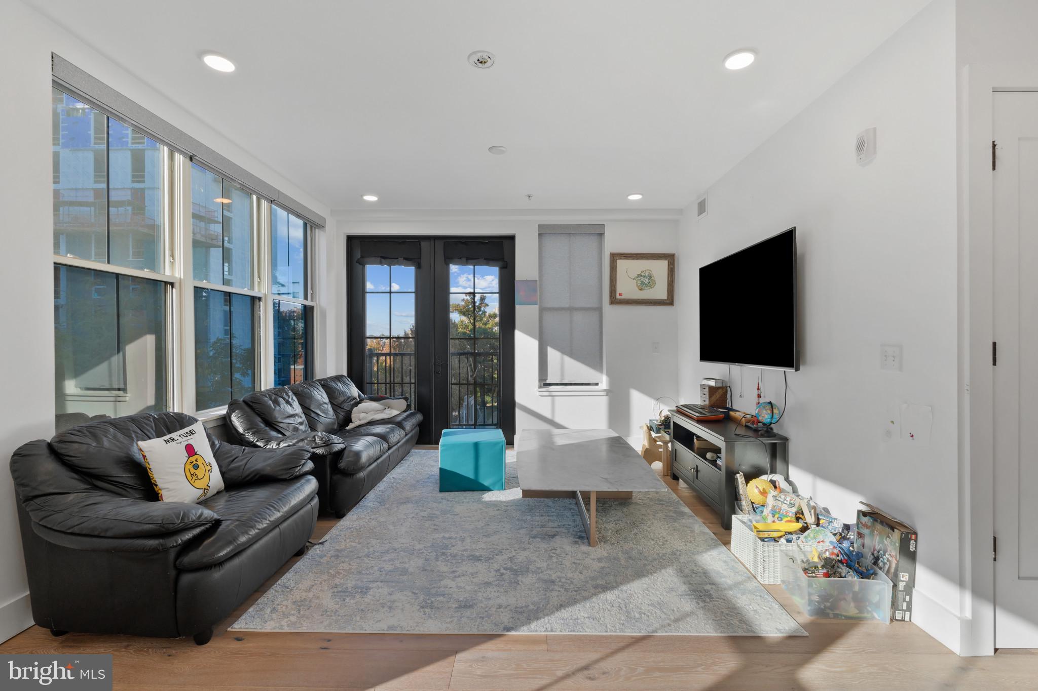 ARLINGTON - Residential Lease