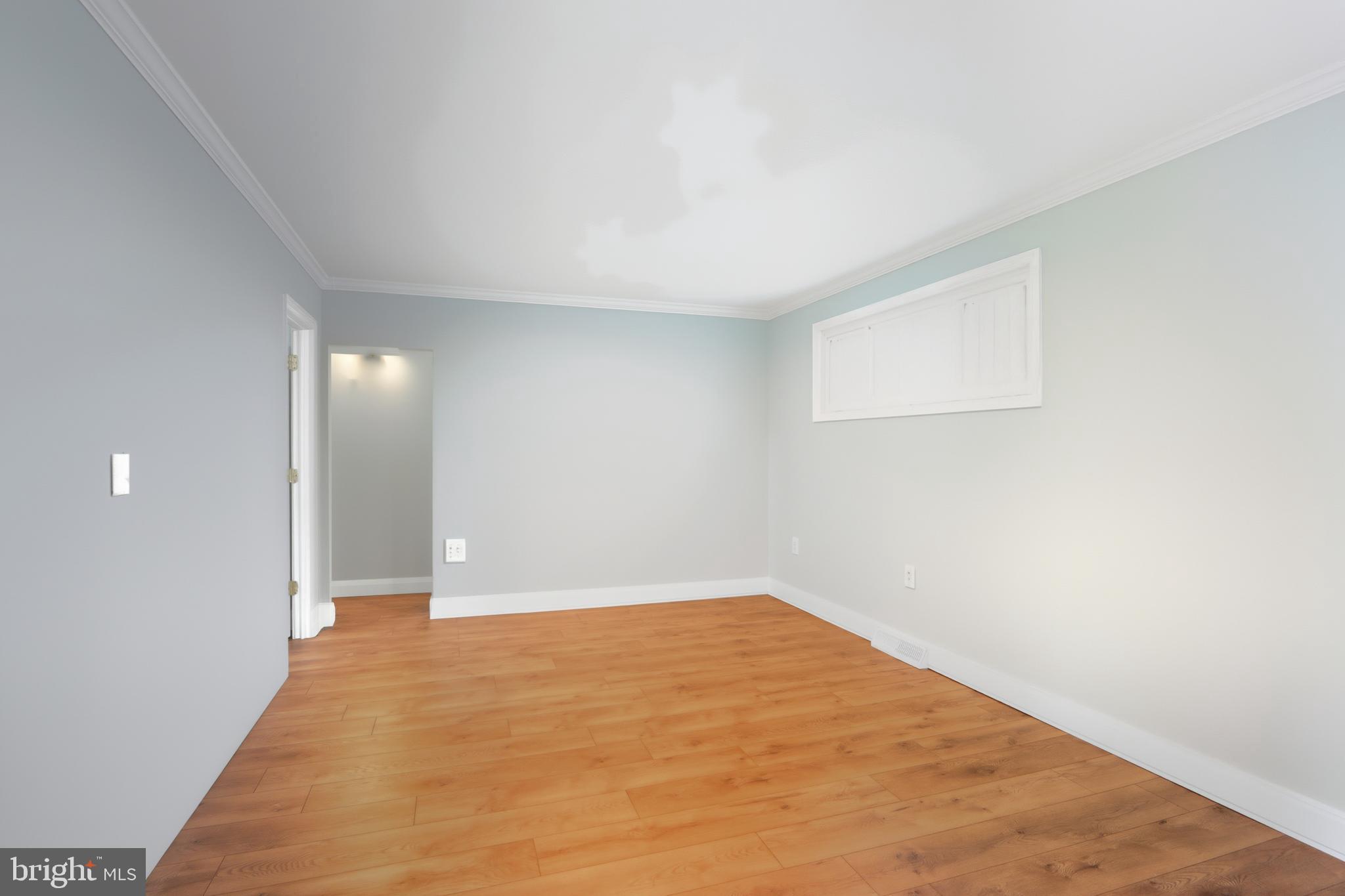 TOLLGATE - Residential