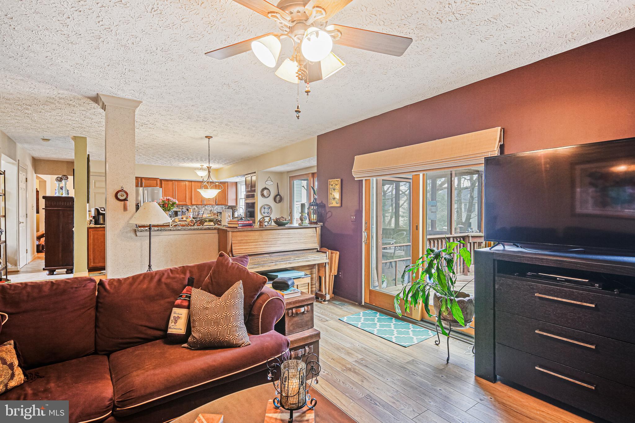 TIMBER GROVE - Residential