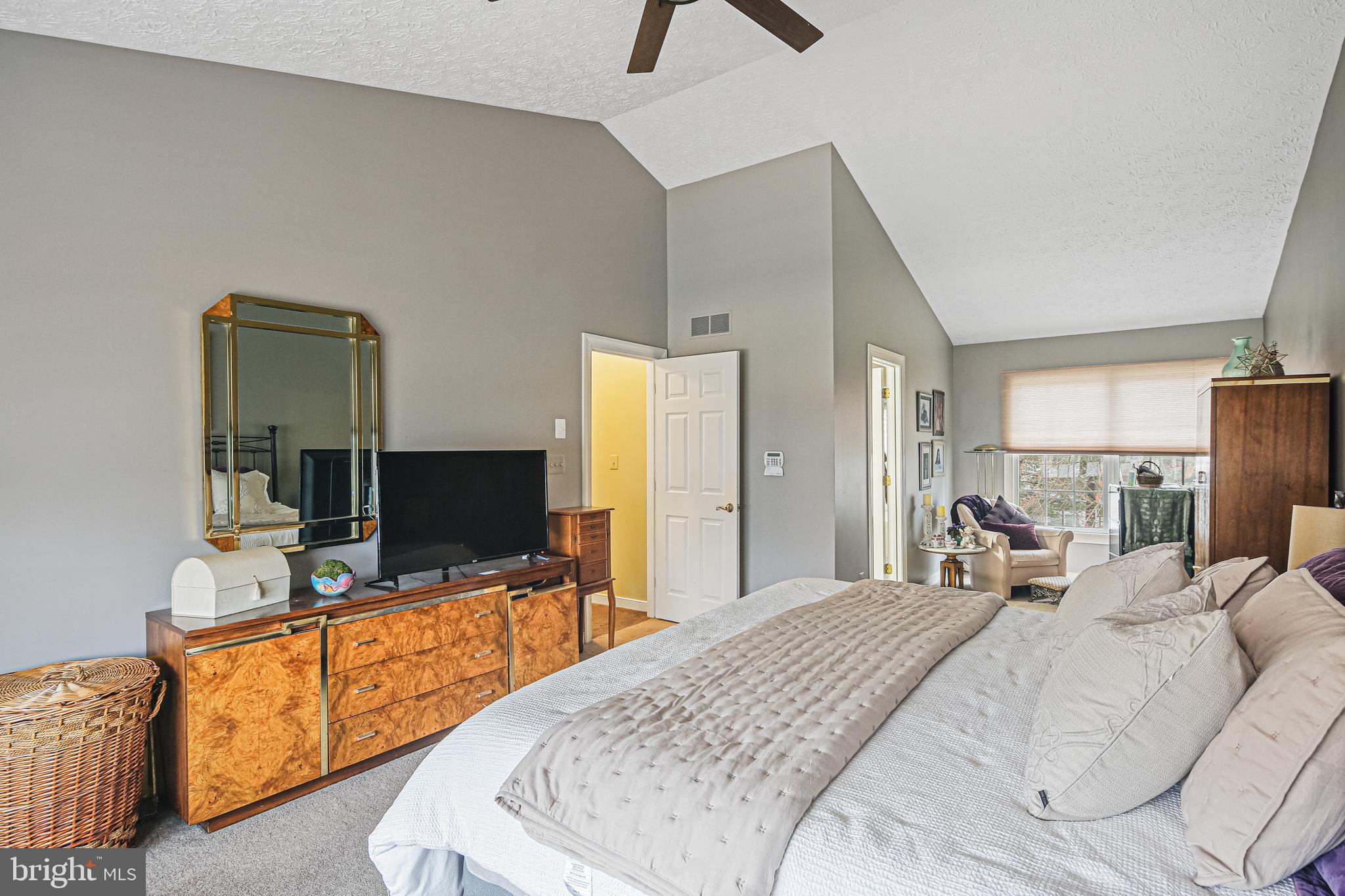 TIMBER GROVE - Residential