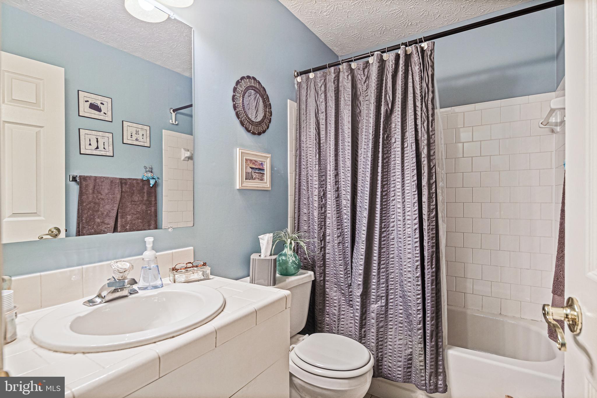 TIMBER GROVE - Residential