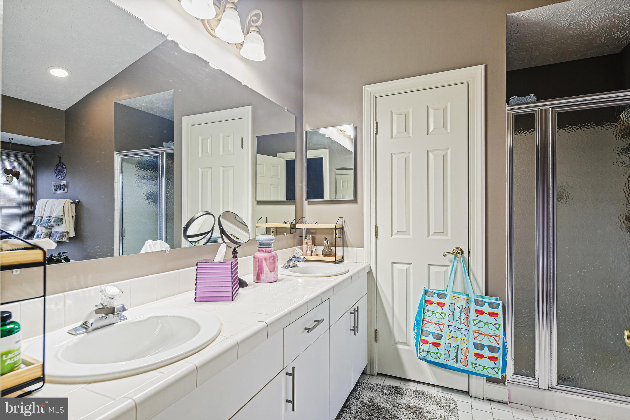 TIMBER GROVE - Residential