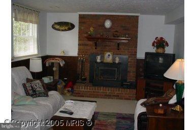 DEER PARK - Residential Lease