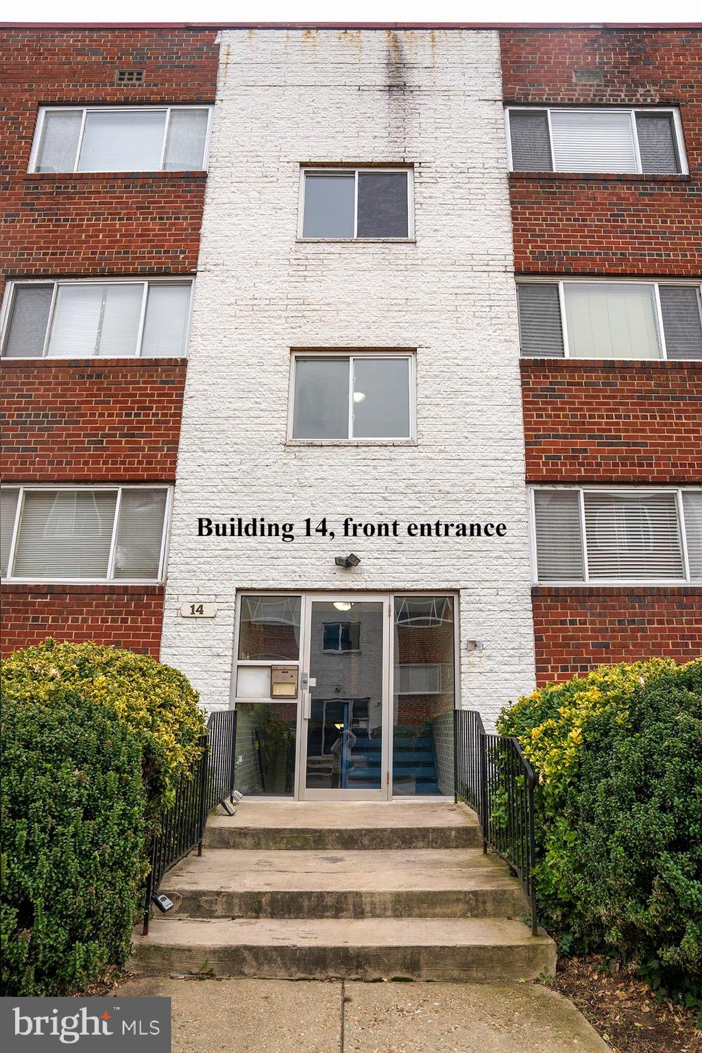 14 HALLEY PLACE SE 103