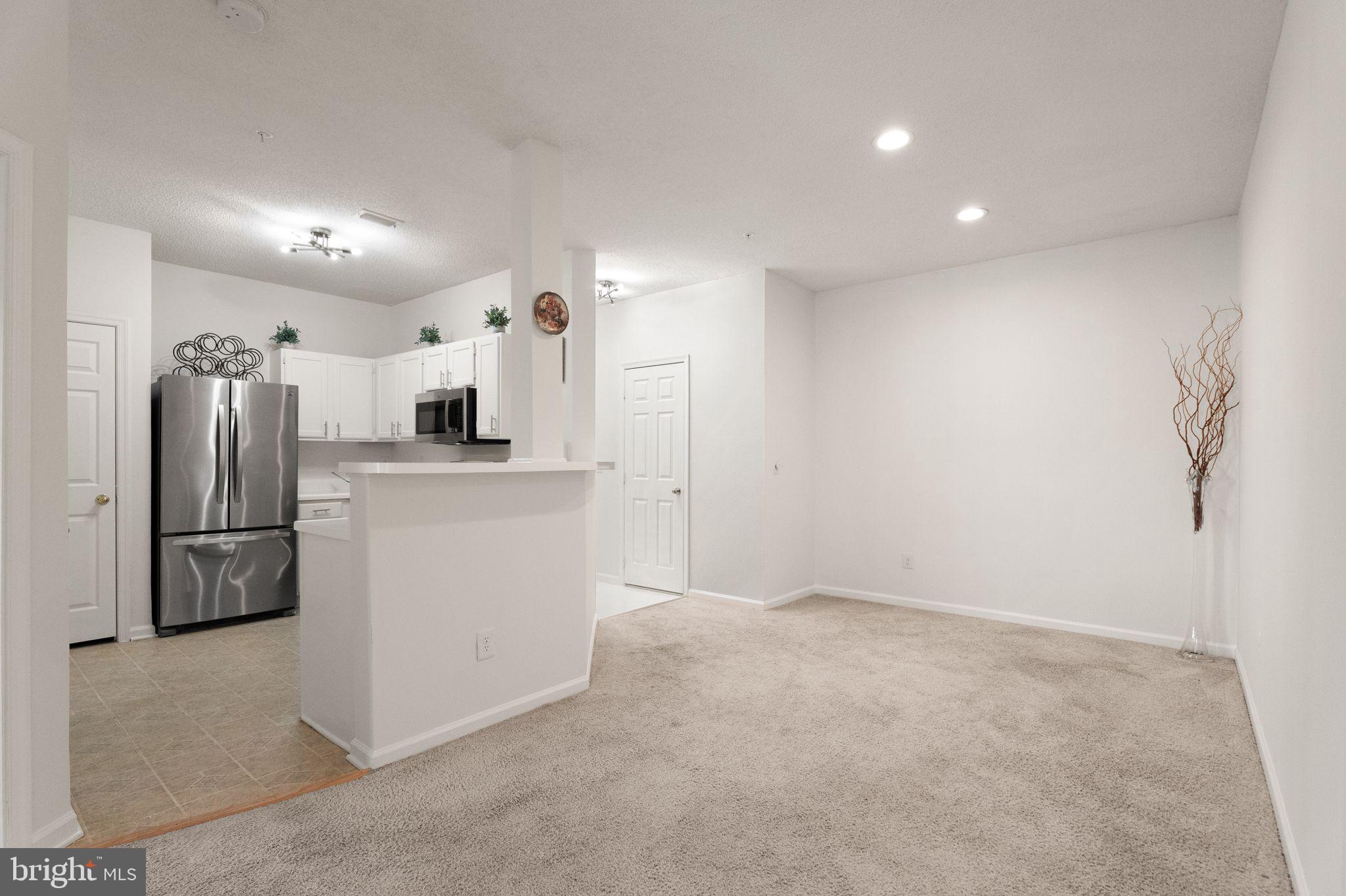 SANDERLING - Residential Lease