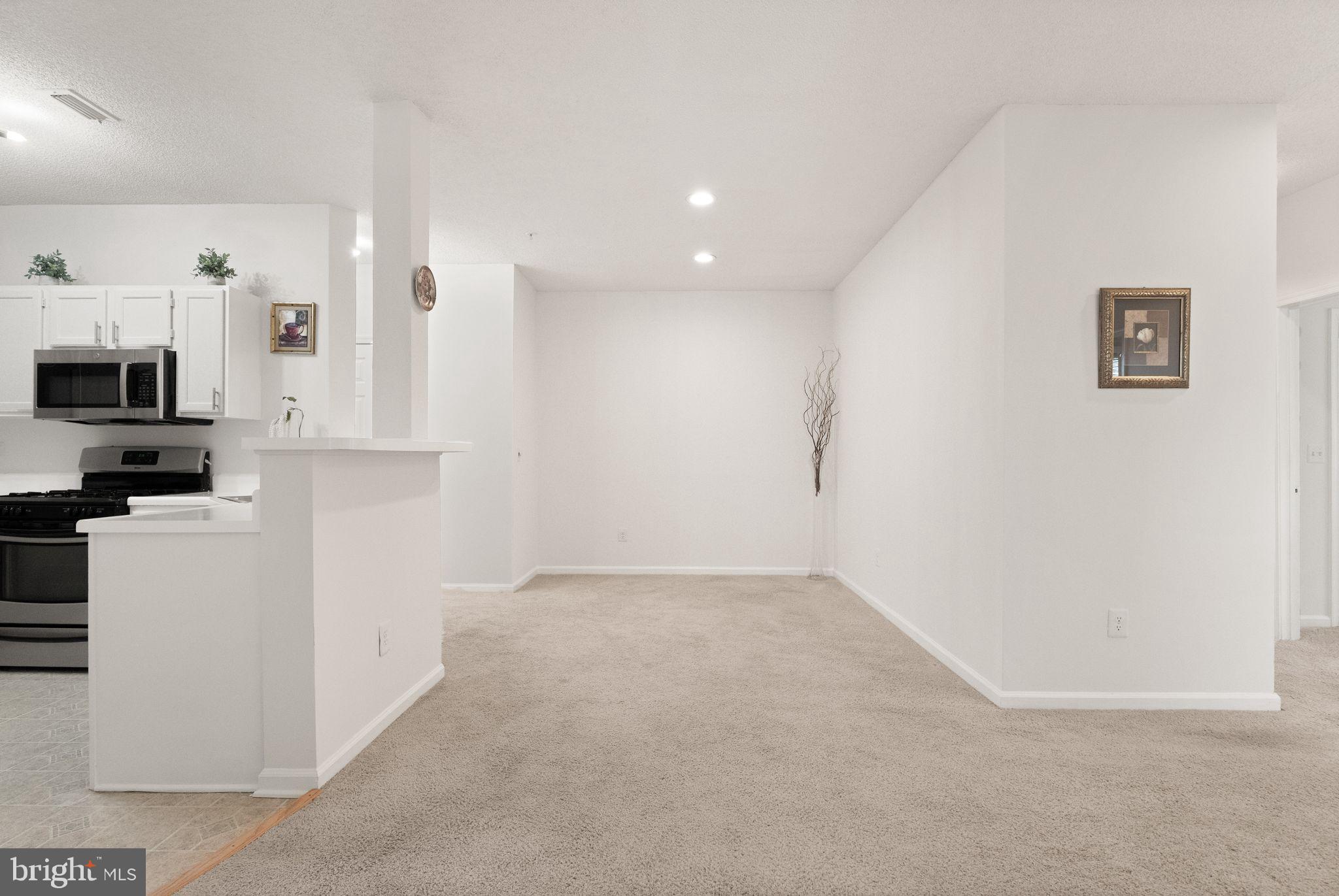 SANDERLING - Residential Lease