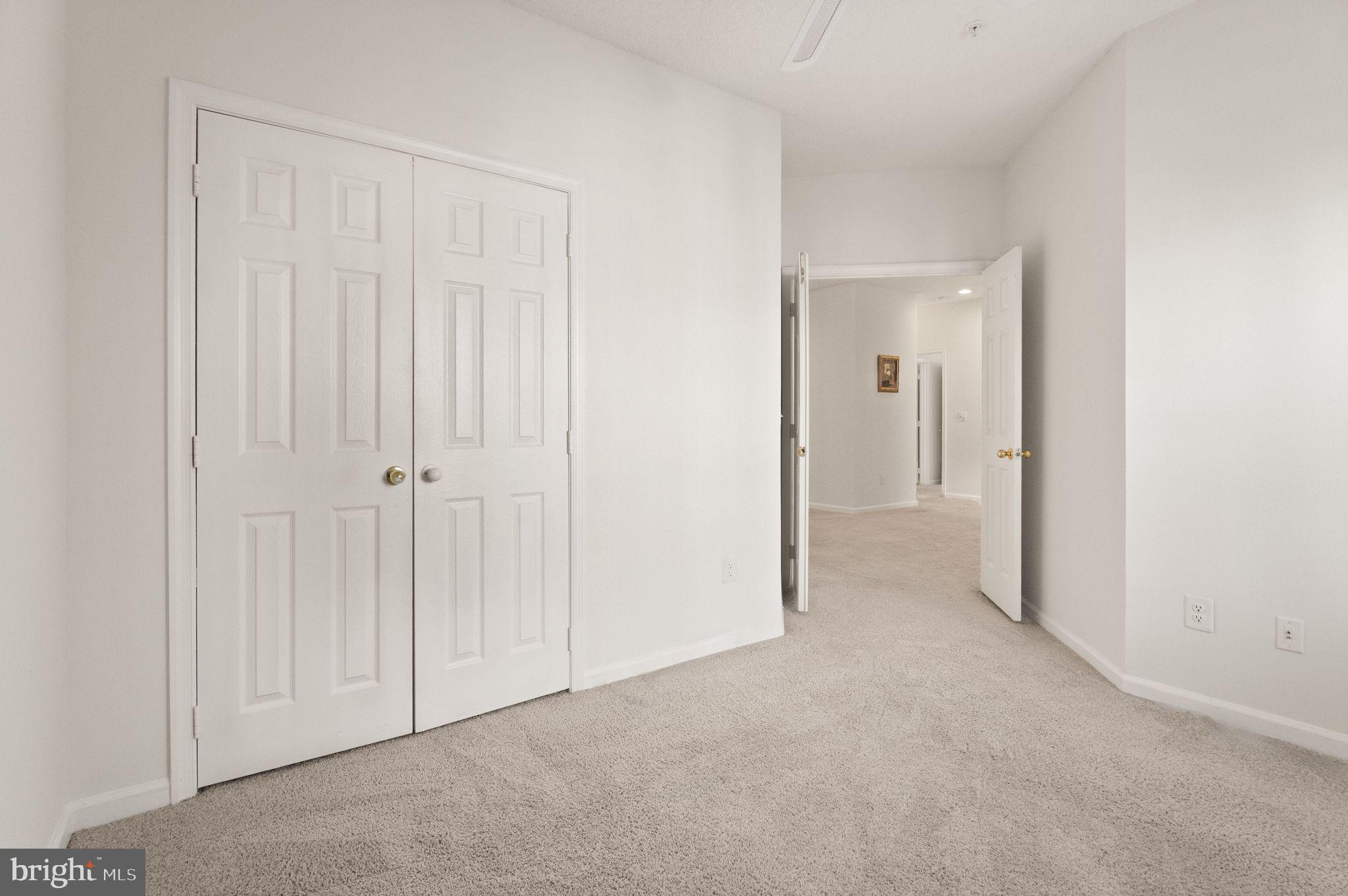 SANDERLING - Residential Lease