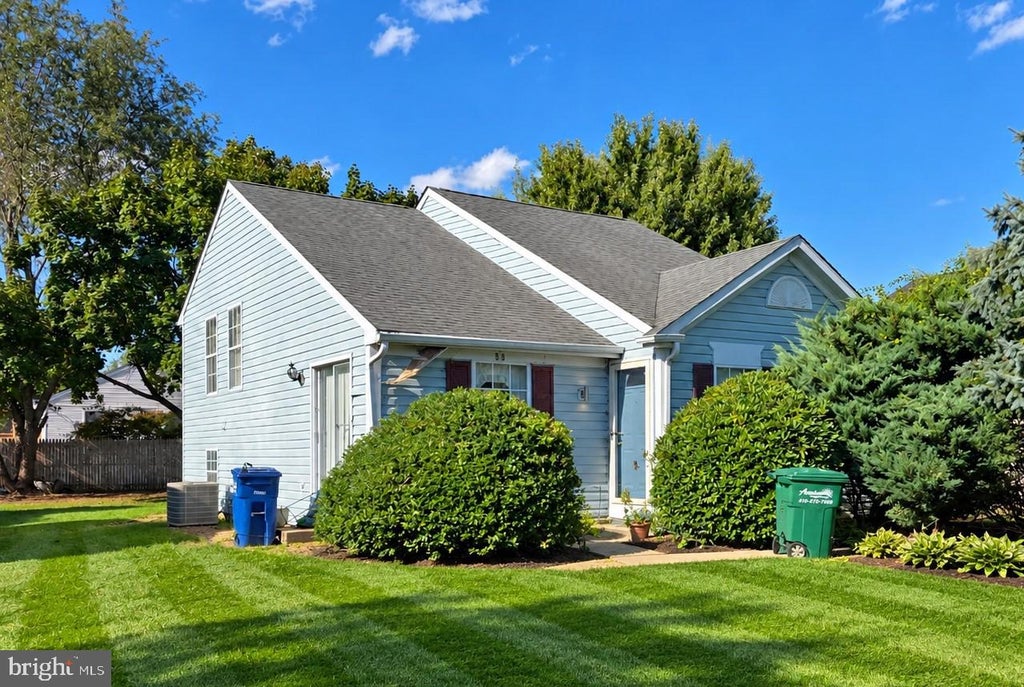 Photo of 898 Oxford Avenue, ABERDEEN, MD 21001 (MLS # MDHR2060814)