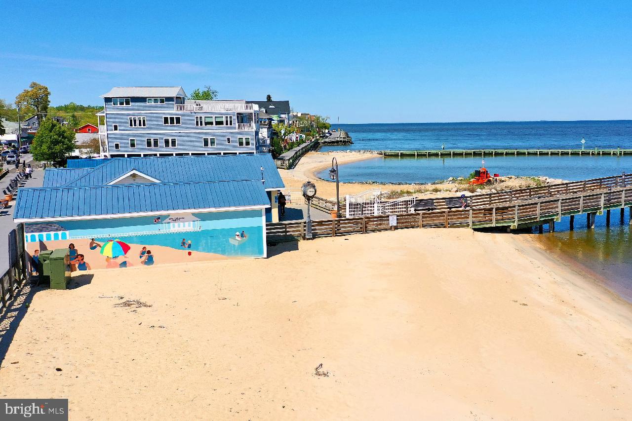 NORTH BEACH PARK - Residential