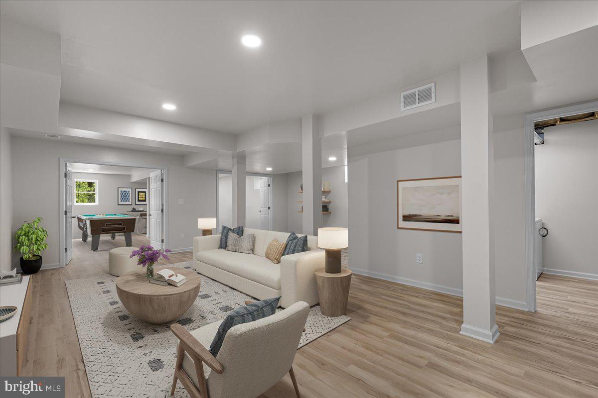 NORTH BEACH PARK - Residential