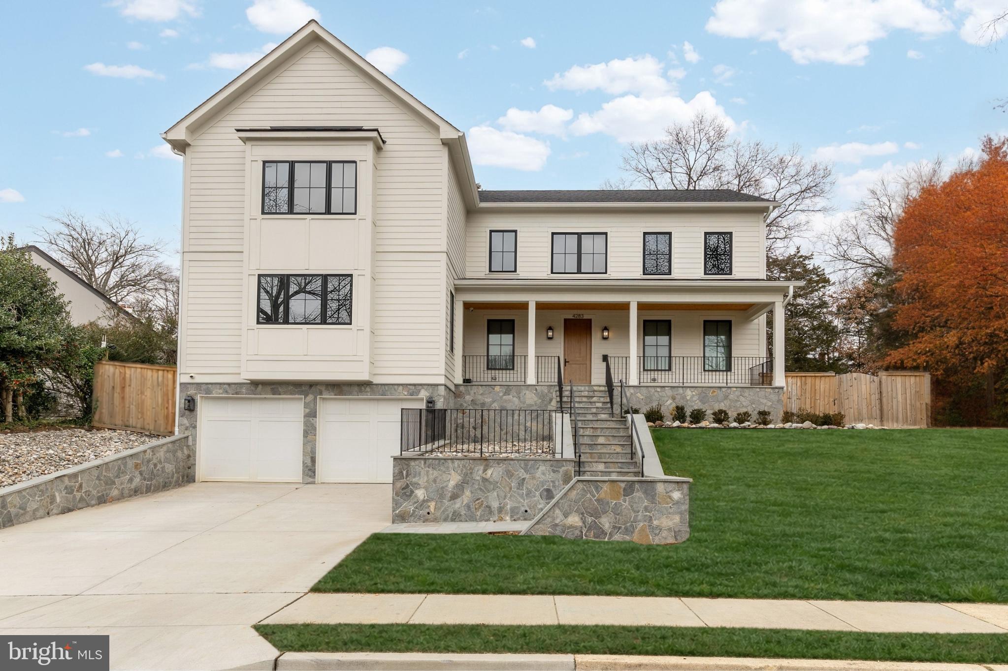 COUNTRY CLUB HILLS - Residential