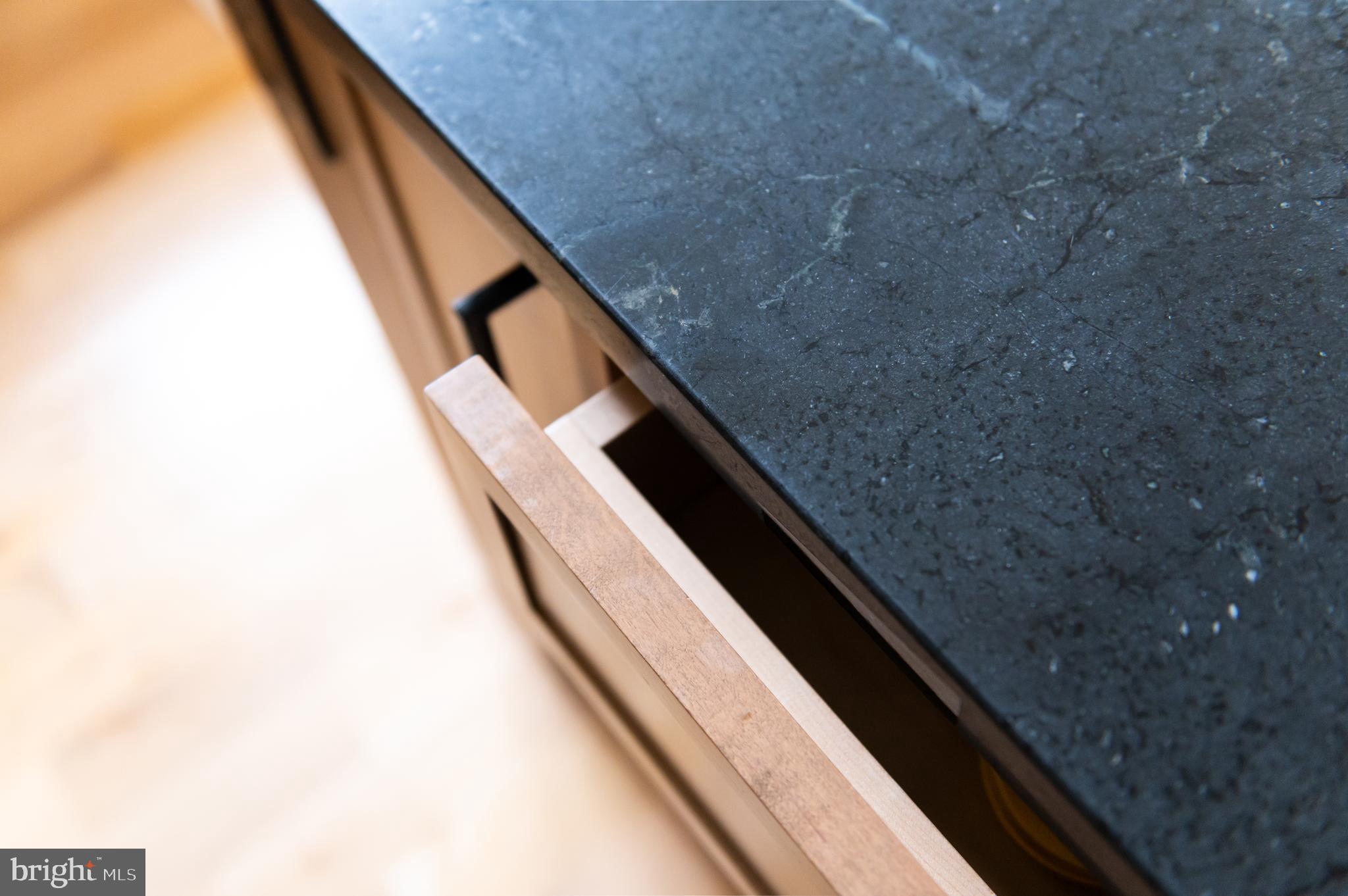 COUNTRY CLUB HILLS - Residential