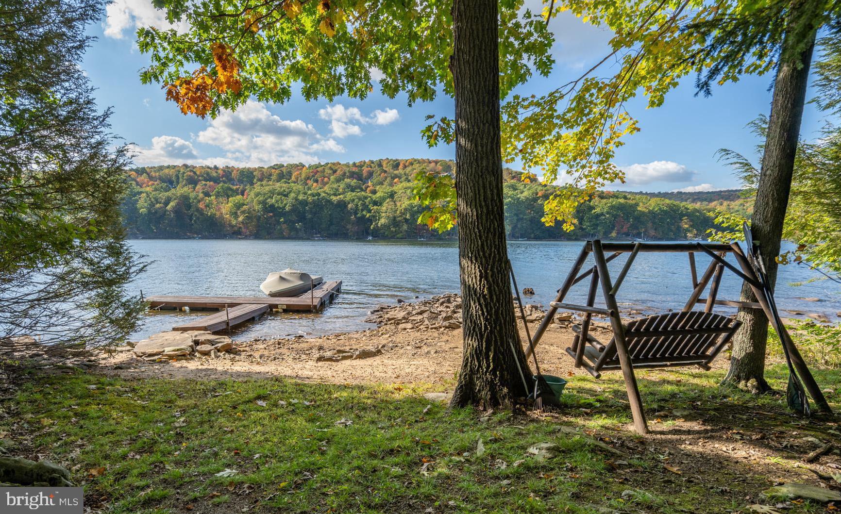 LAKE SHORE DRIVE - Residential