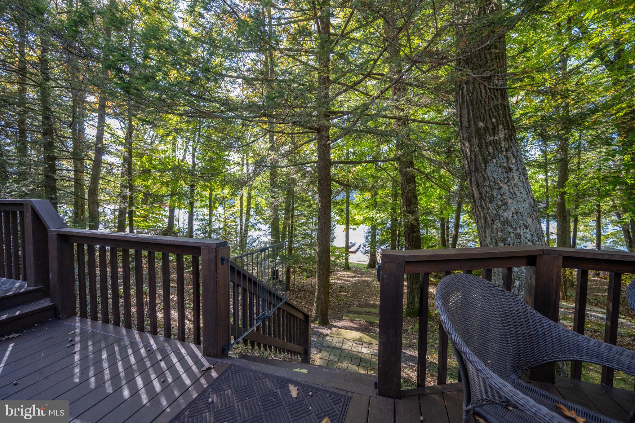 LAKE SHORE DRIVE - Residential