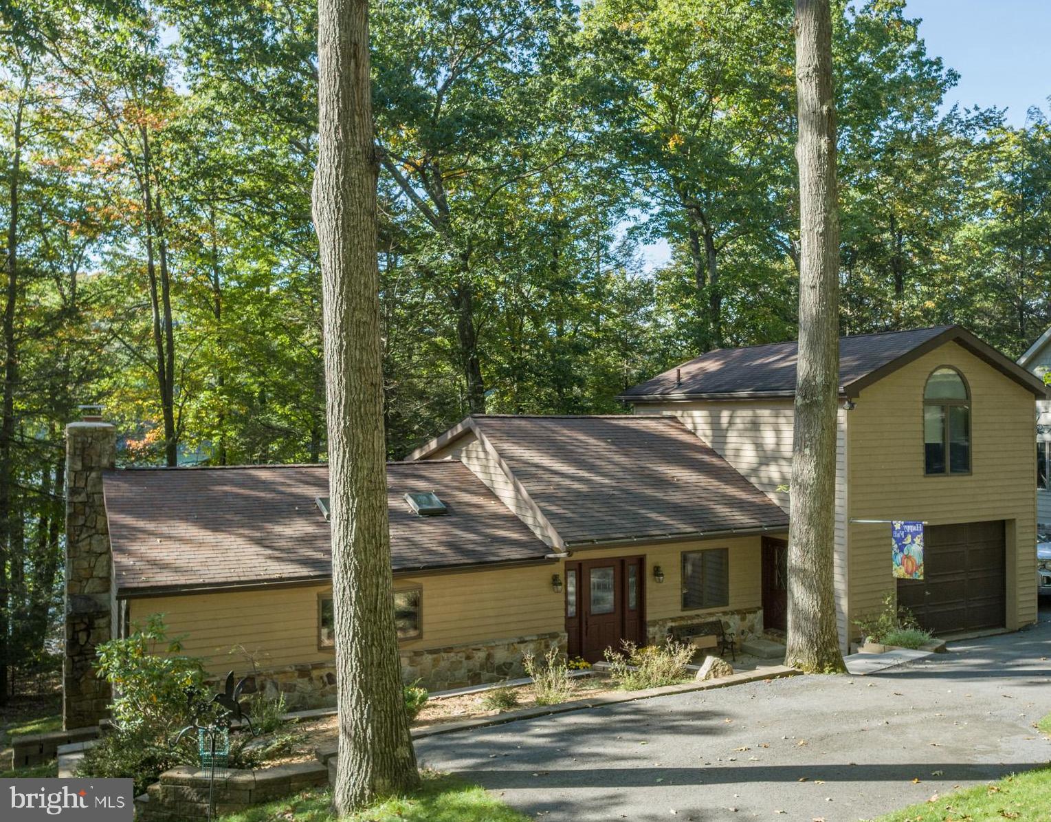LAKE SHORE DRIVE - Residential