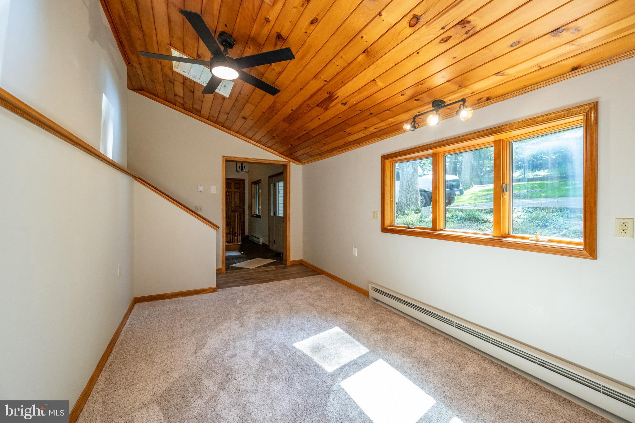 LAKE SHORE DRIVE - Residential