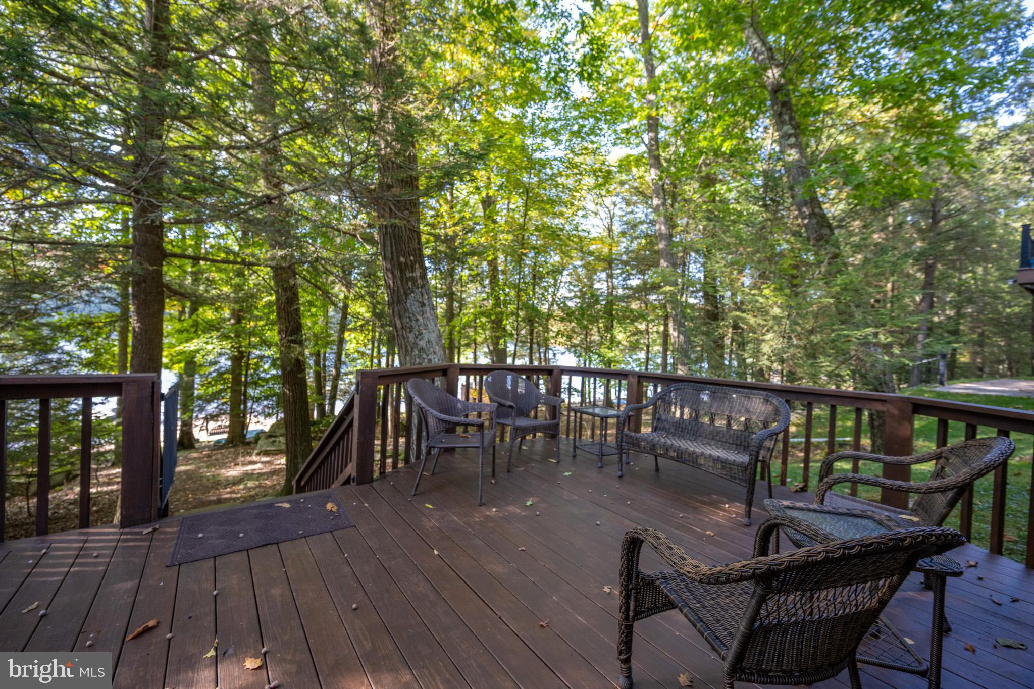 LAKE SHORE DRIVE - Residential