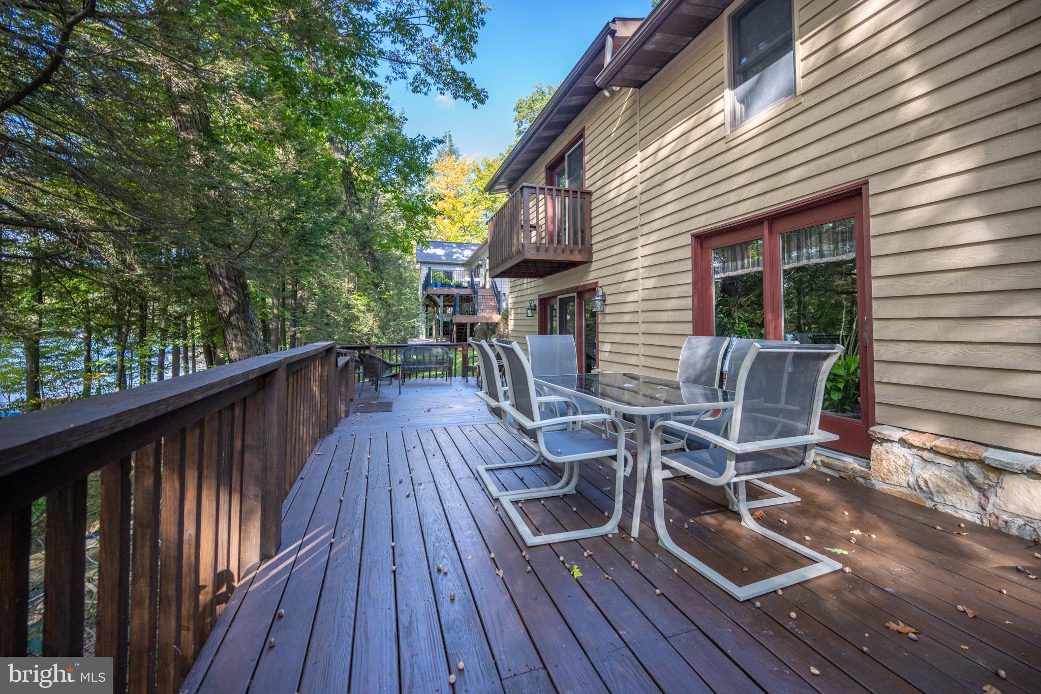 LAKE SHORE DRIVE - Residential