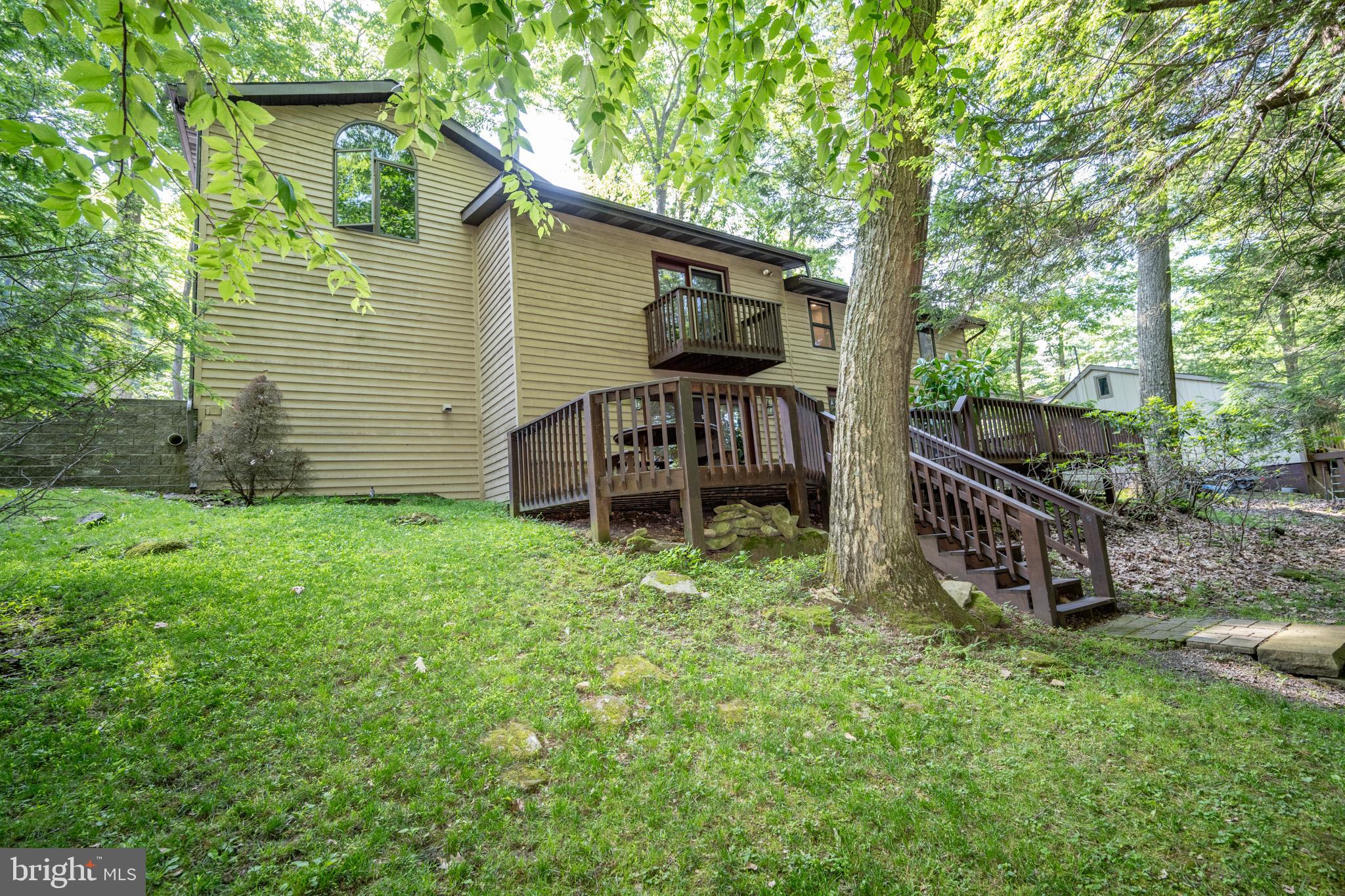 LAKE SHORE DRIVE - Residential