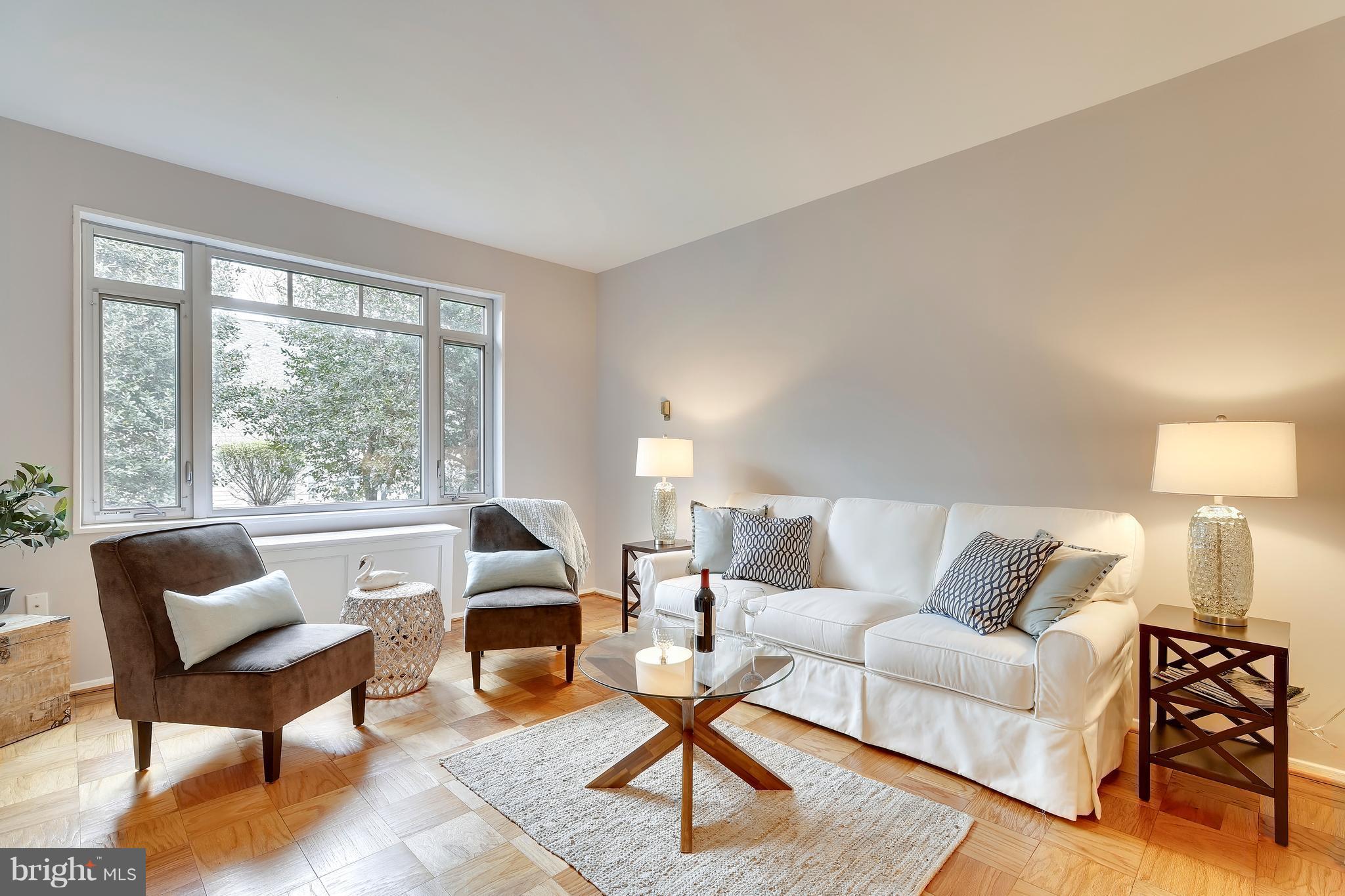 KENWOOD PLACE - Residential