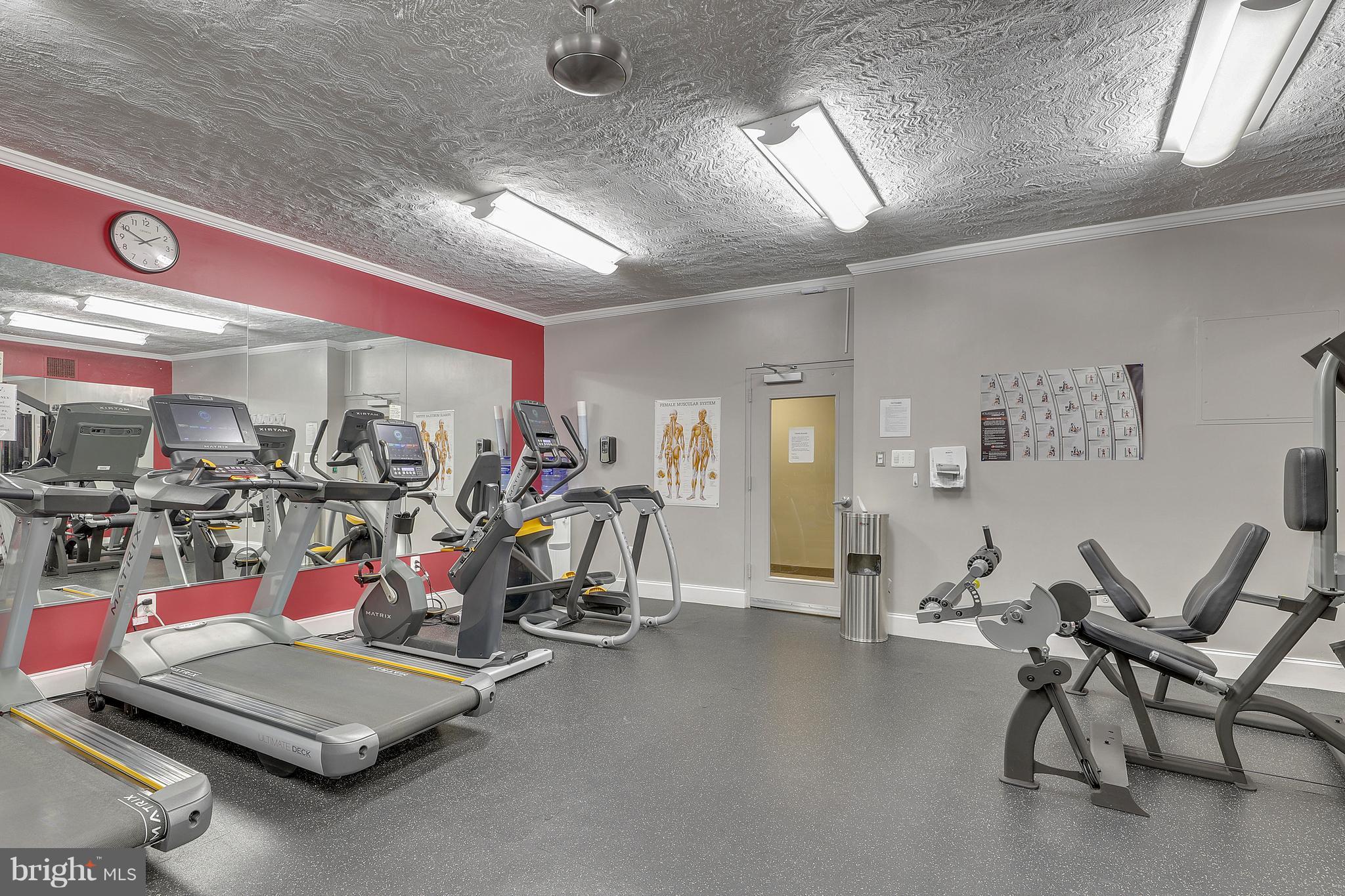 KENWOOD PLACE - Residential