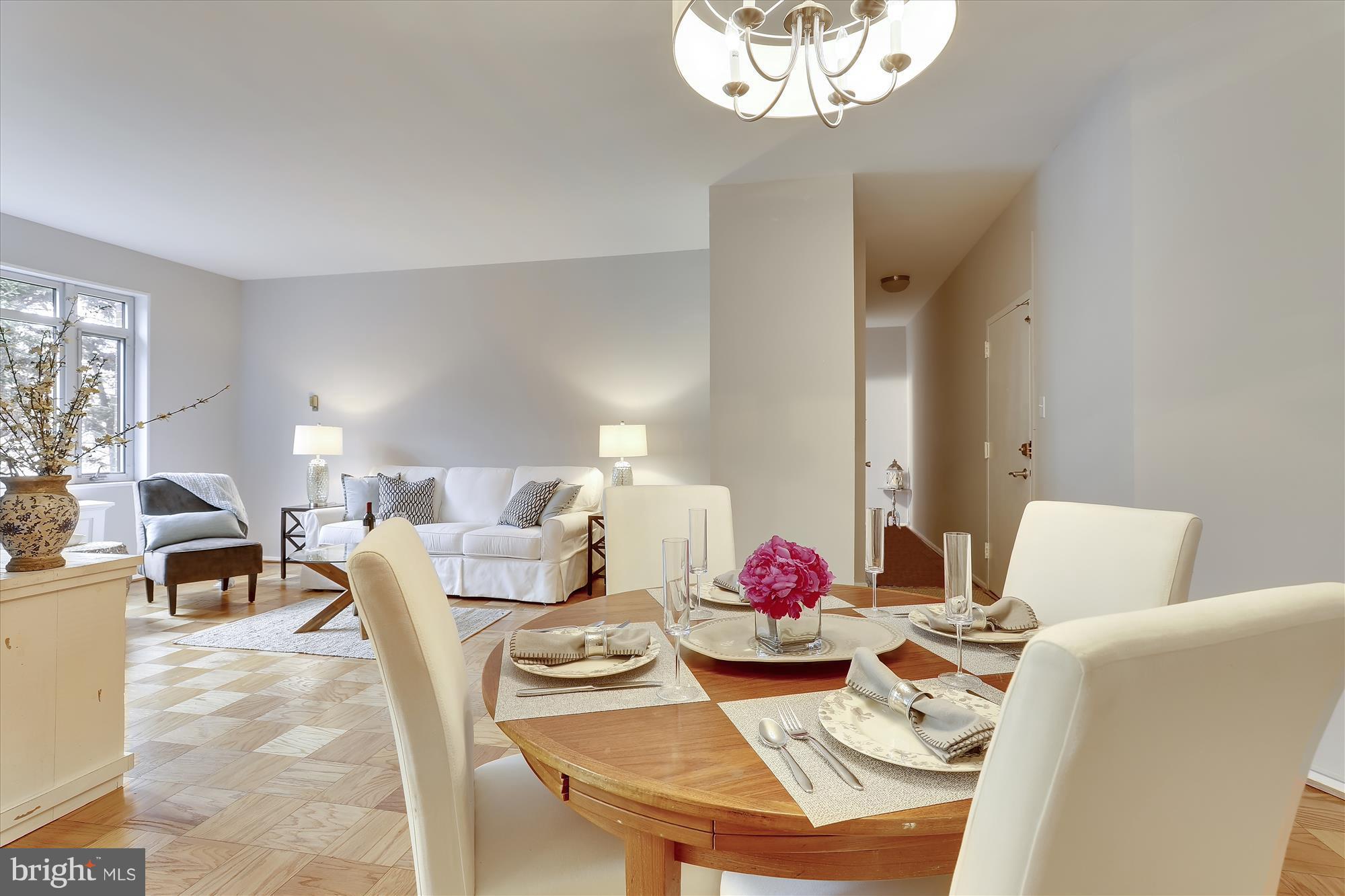 KENWOOD PLACE - Residential