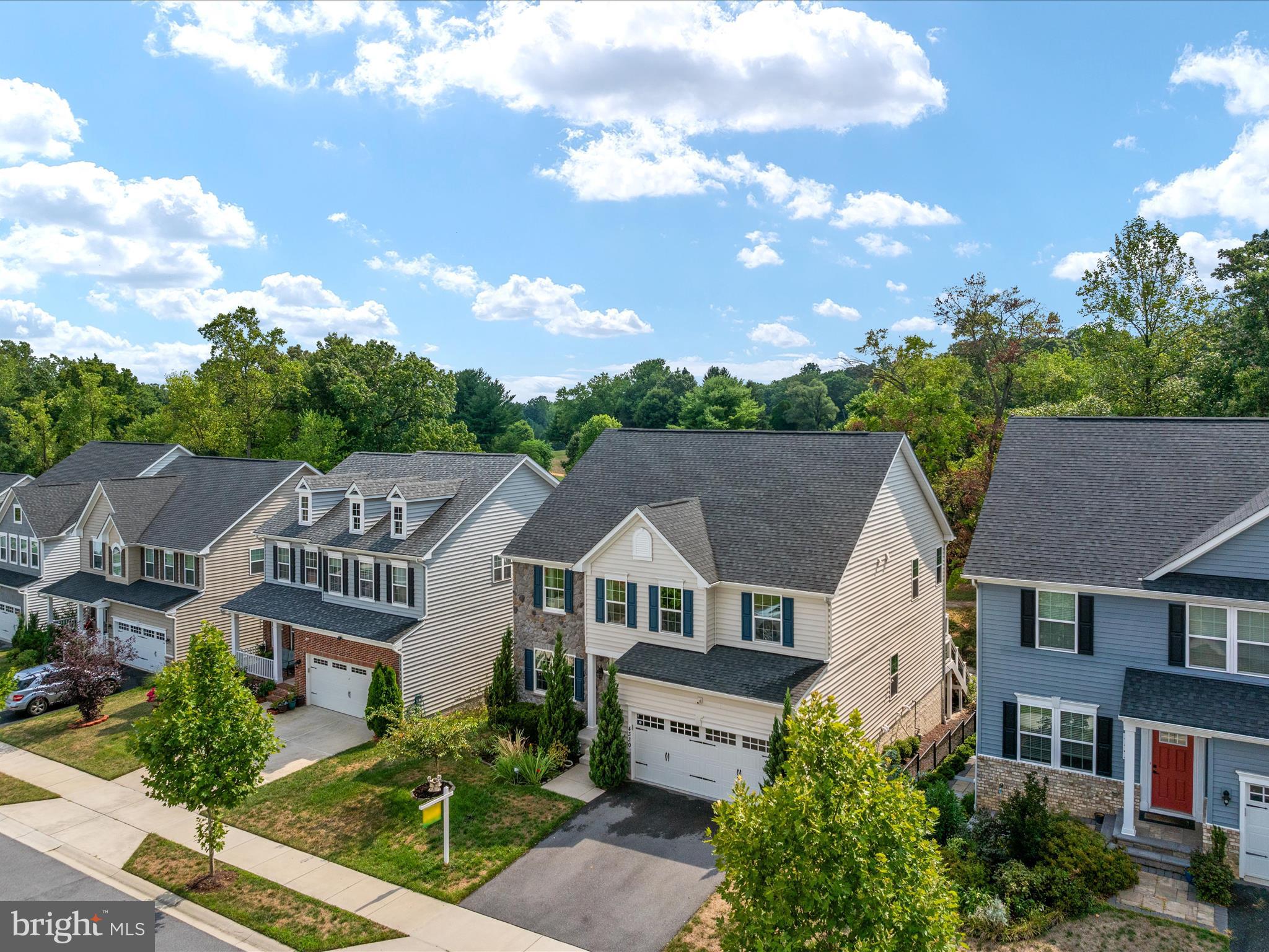 BENTLEY PARK - Residential