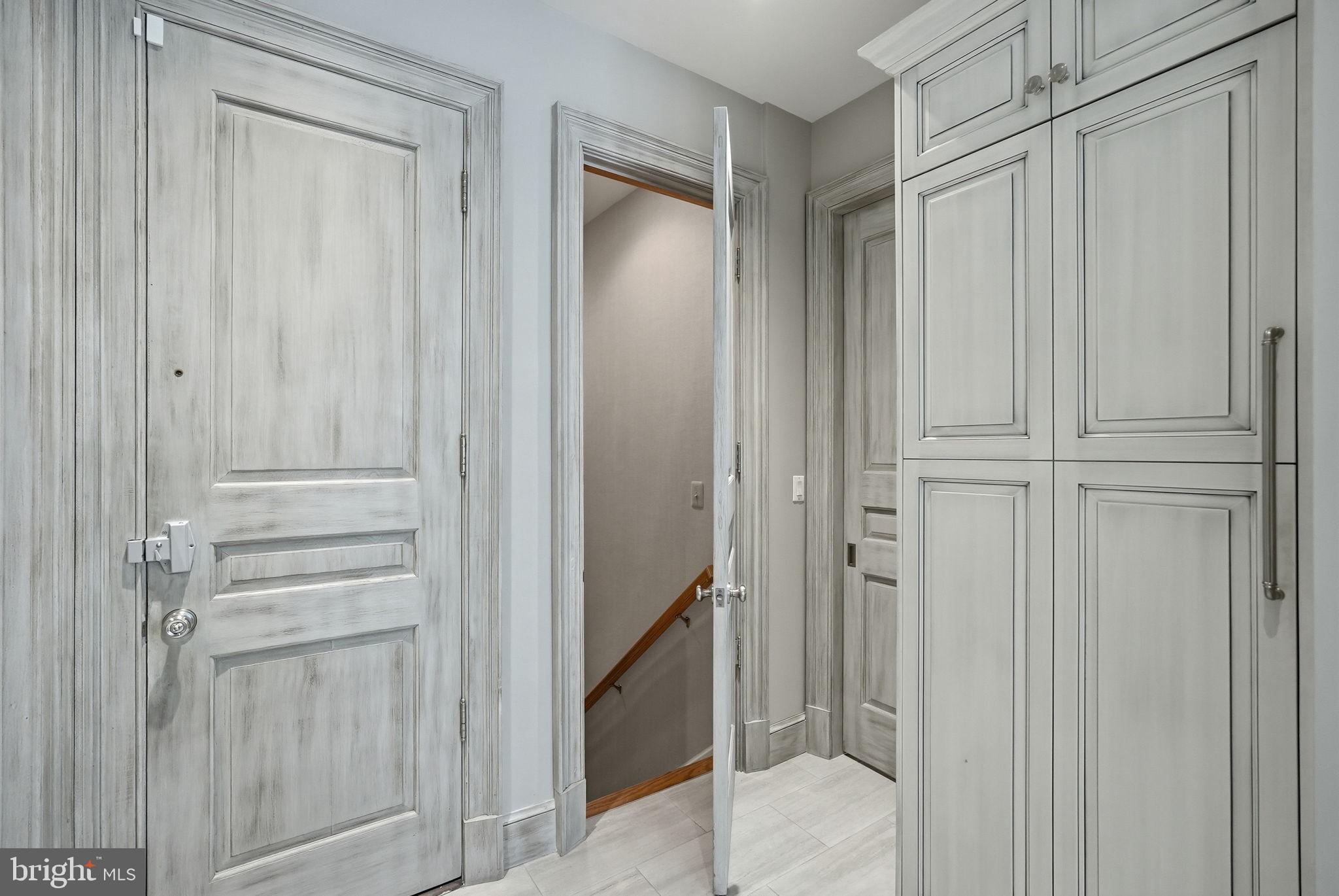 KENTSDALE ESTATES - Residential