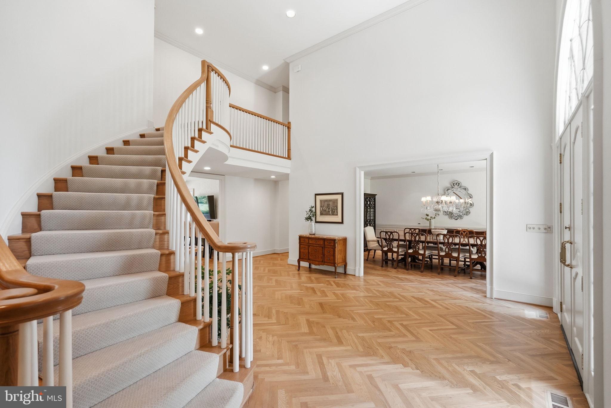 KENTSDALE ESTATES - Residential