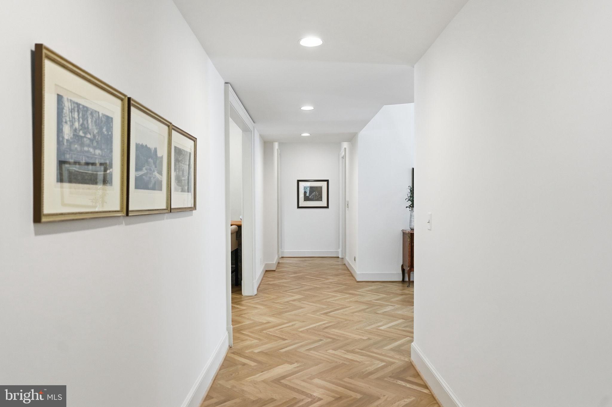 KENTSDALE ESTATES - Residential