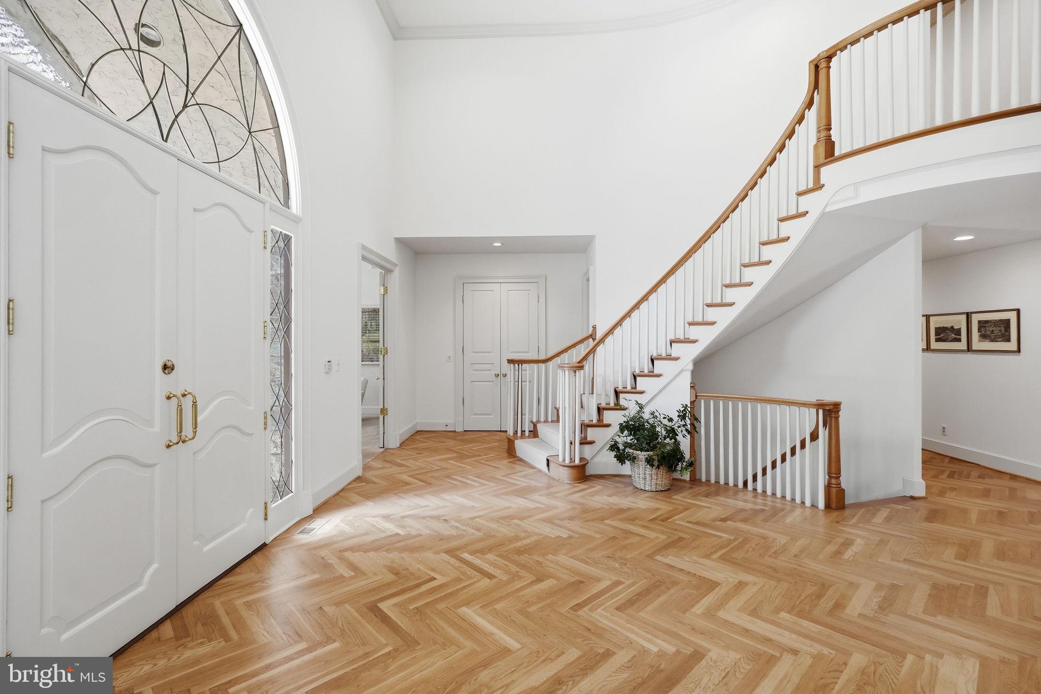 KENTSDALE ESTATES - Residential