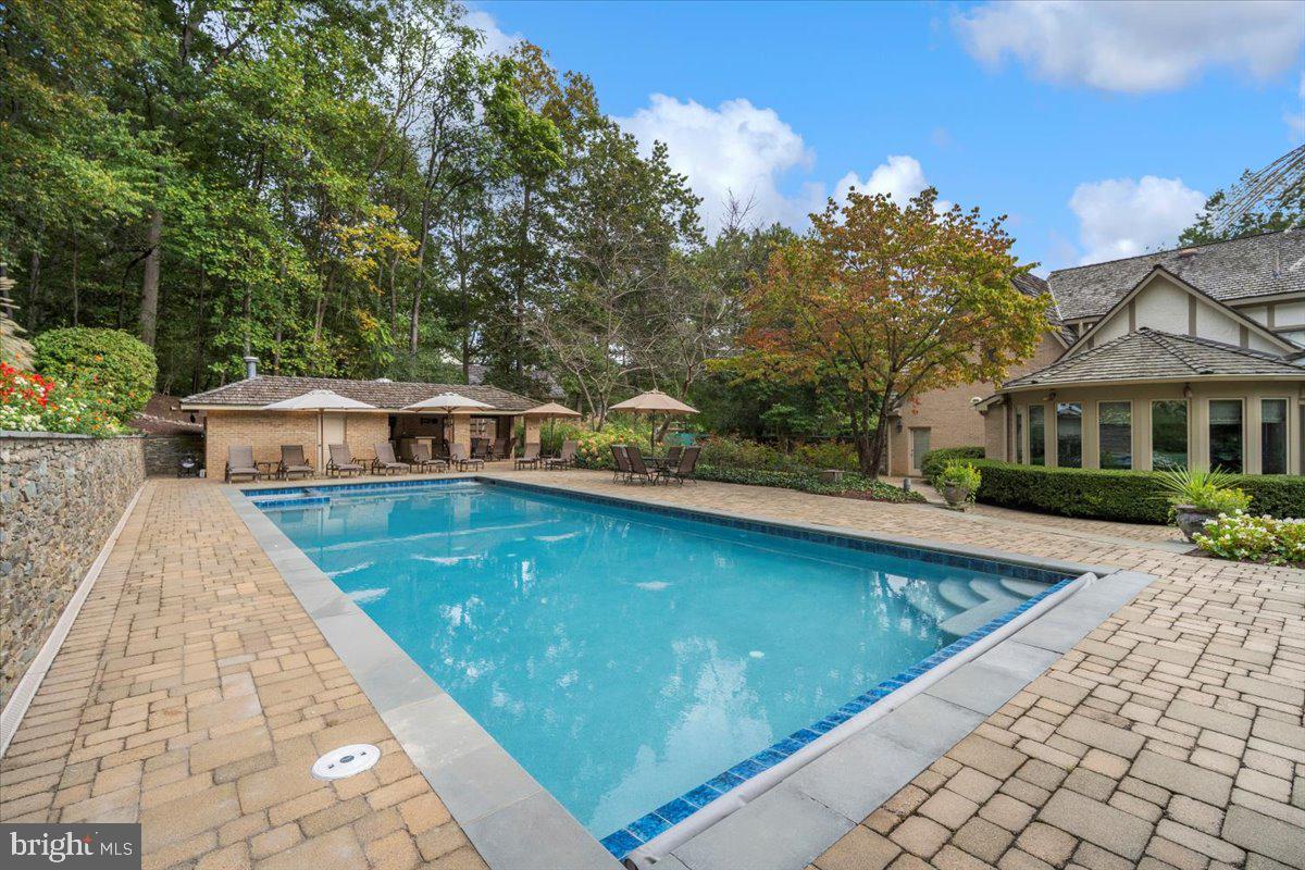KENTSDALE ESTATES - Residential