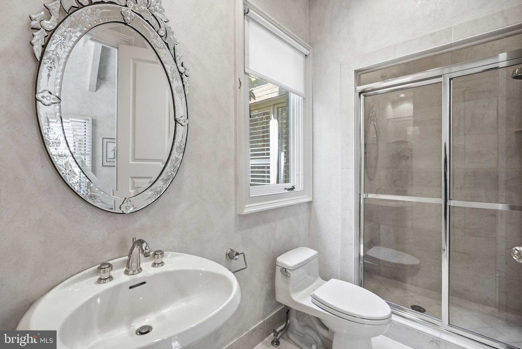 KENTSDALE ESTATES - Residential