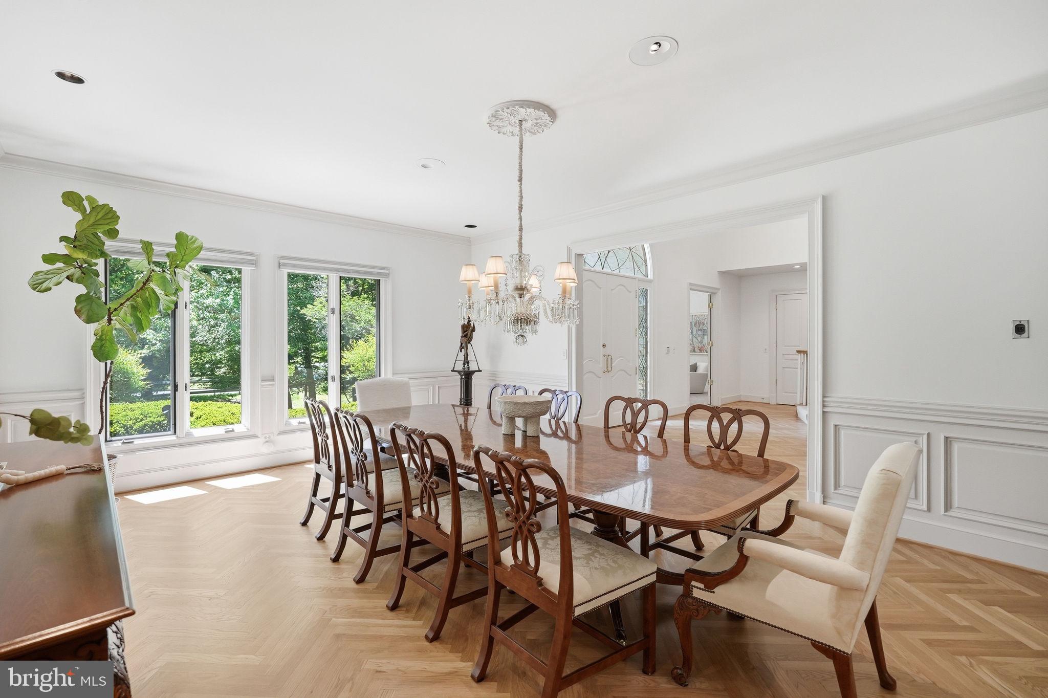 KENTSDALE ESTATES - Residential