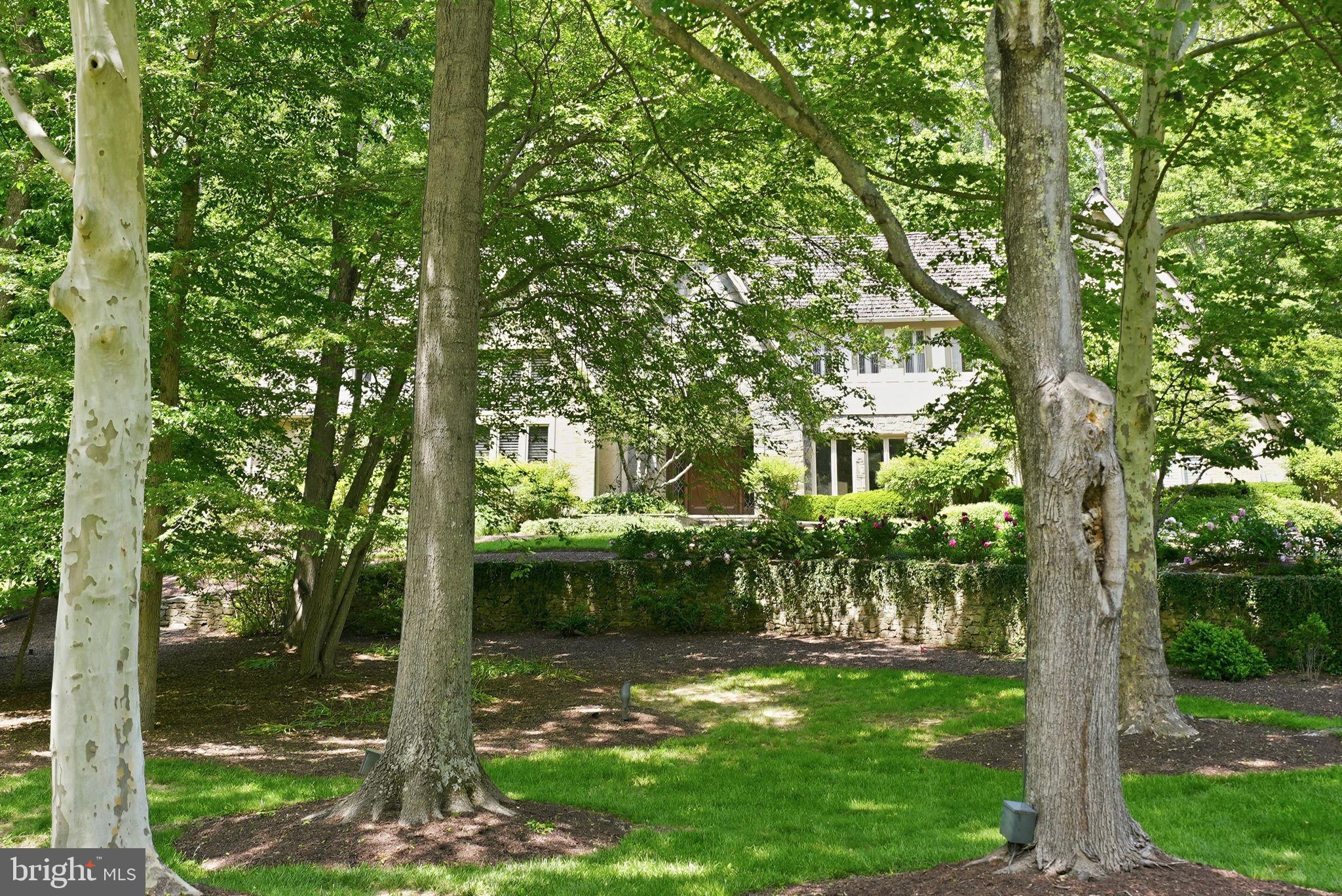 KENTSDALE ESTATES - Residential