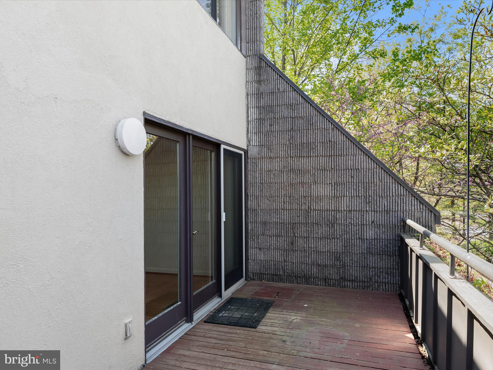 COLD SPRING NEWTOWN - Residential