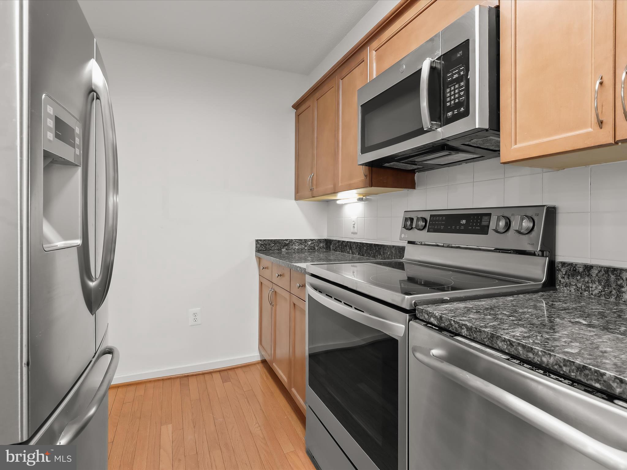 COLD SPRING NEWTOWN - Residential