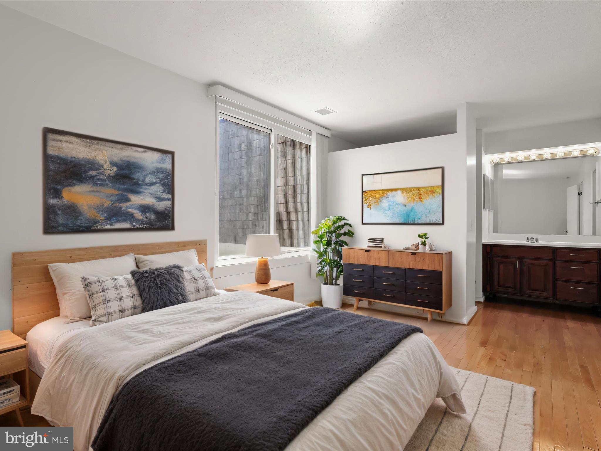 COLD SPRING NEWTOWN - Residential