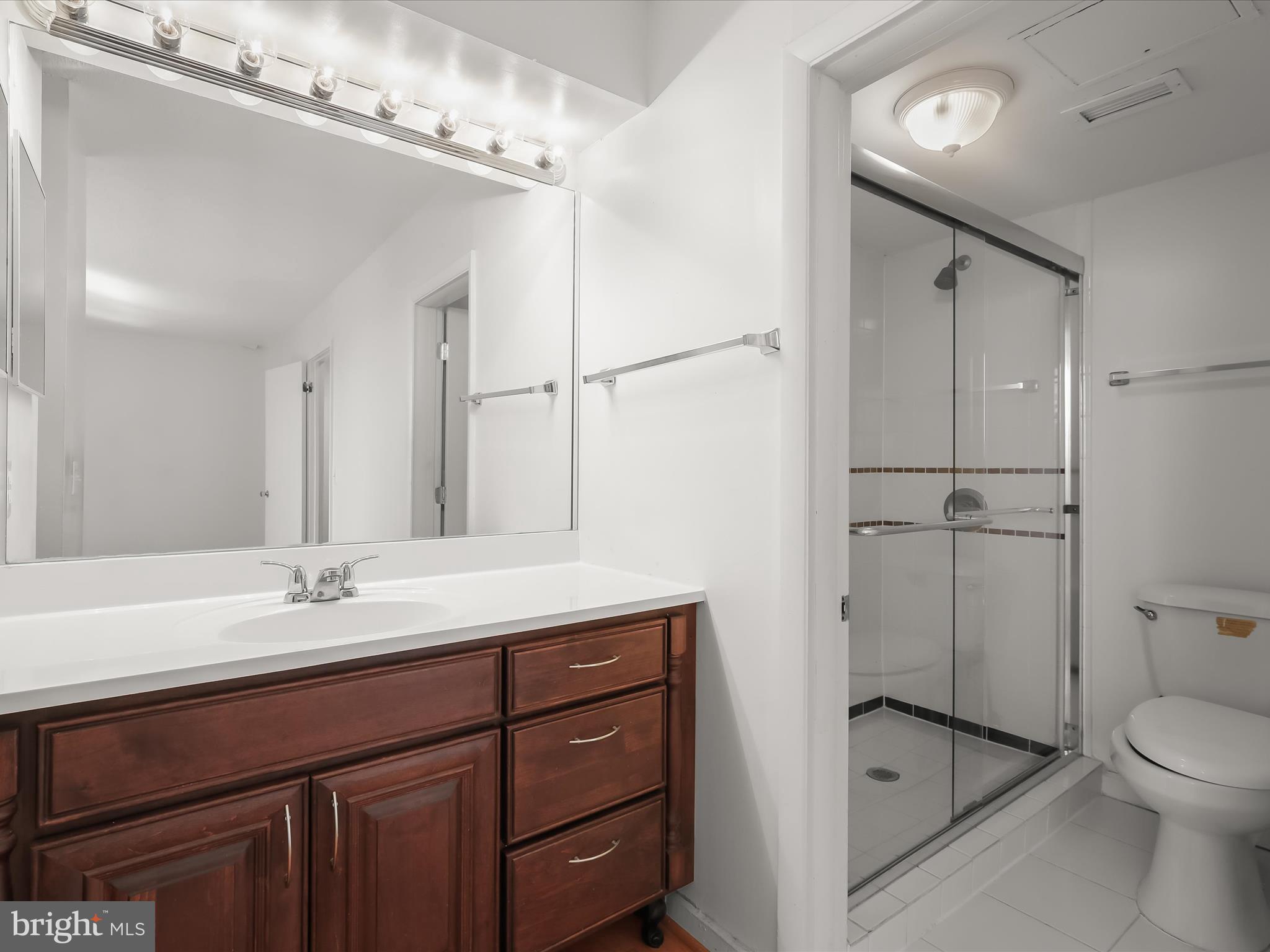 COLD SPRING NEWTOWN - Residential