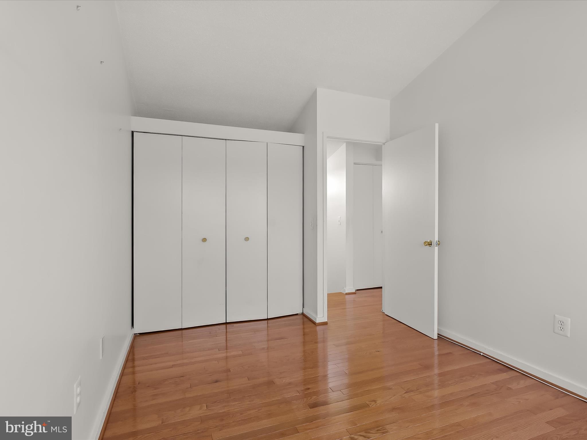 COLD SPRING NEWTOWN - Residential