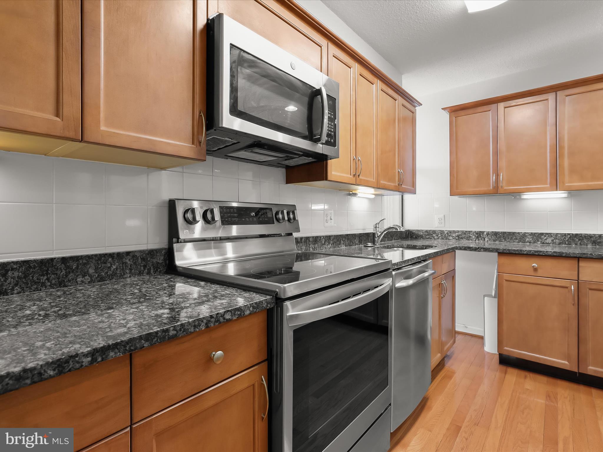 COLD SPRING NEWTOWN - Residential