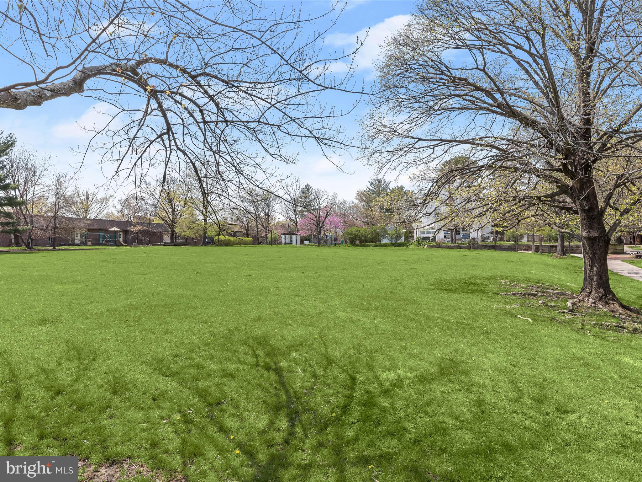 COLD SPRING NEWTOWN - Residential