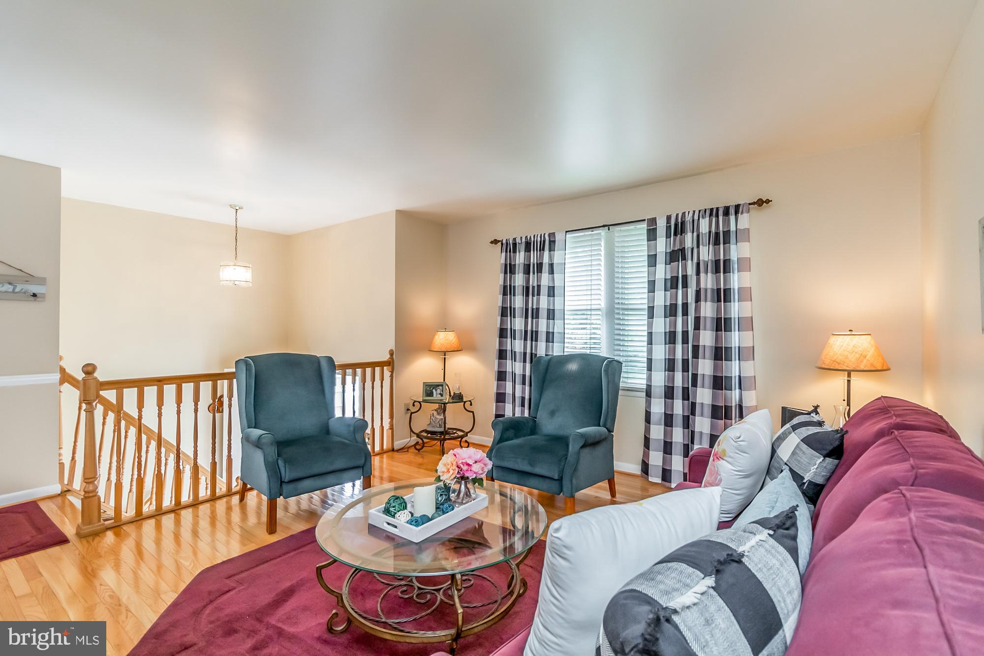 ROSEDALE - Residential