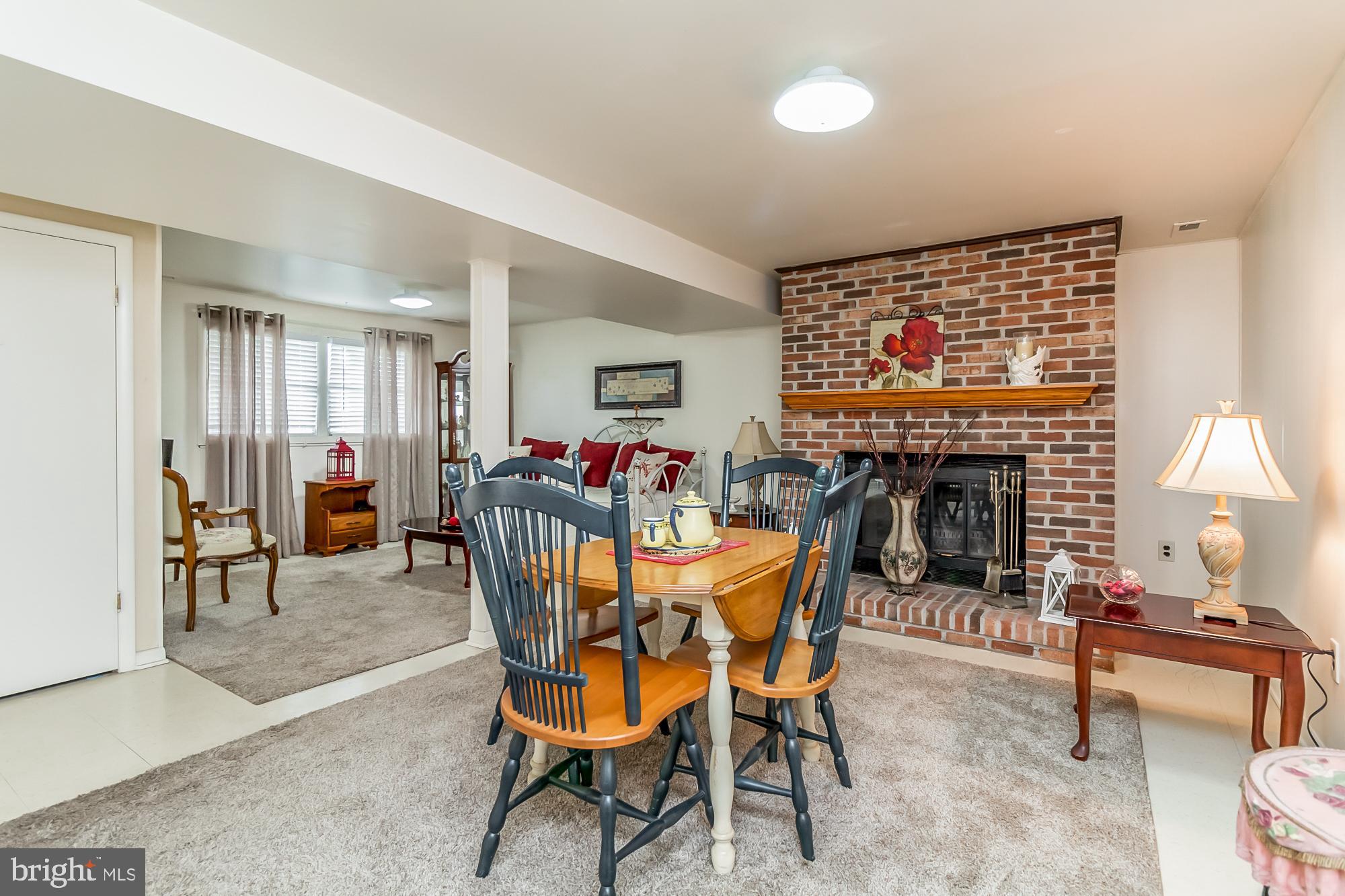 ROSEDALE - Residential