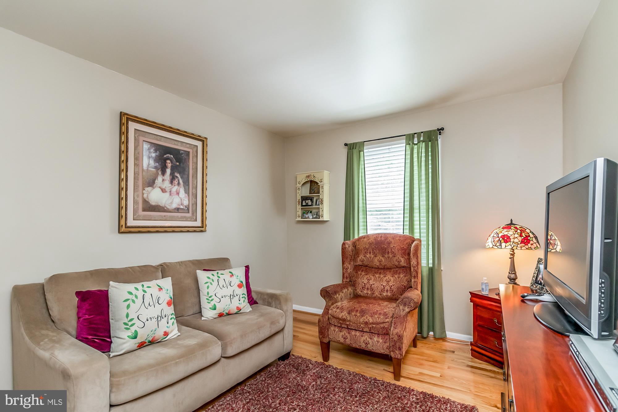 ROSEDALE - Residential