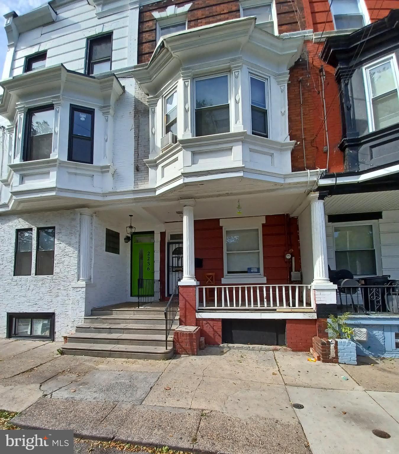 STRAWBERRY MANSION - Residential