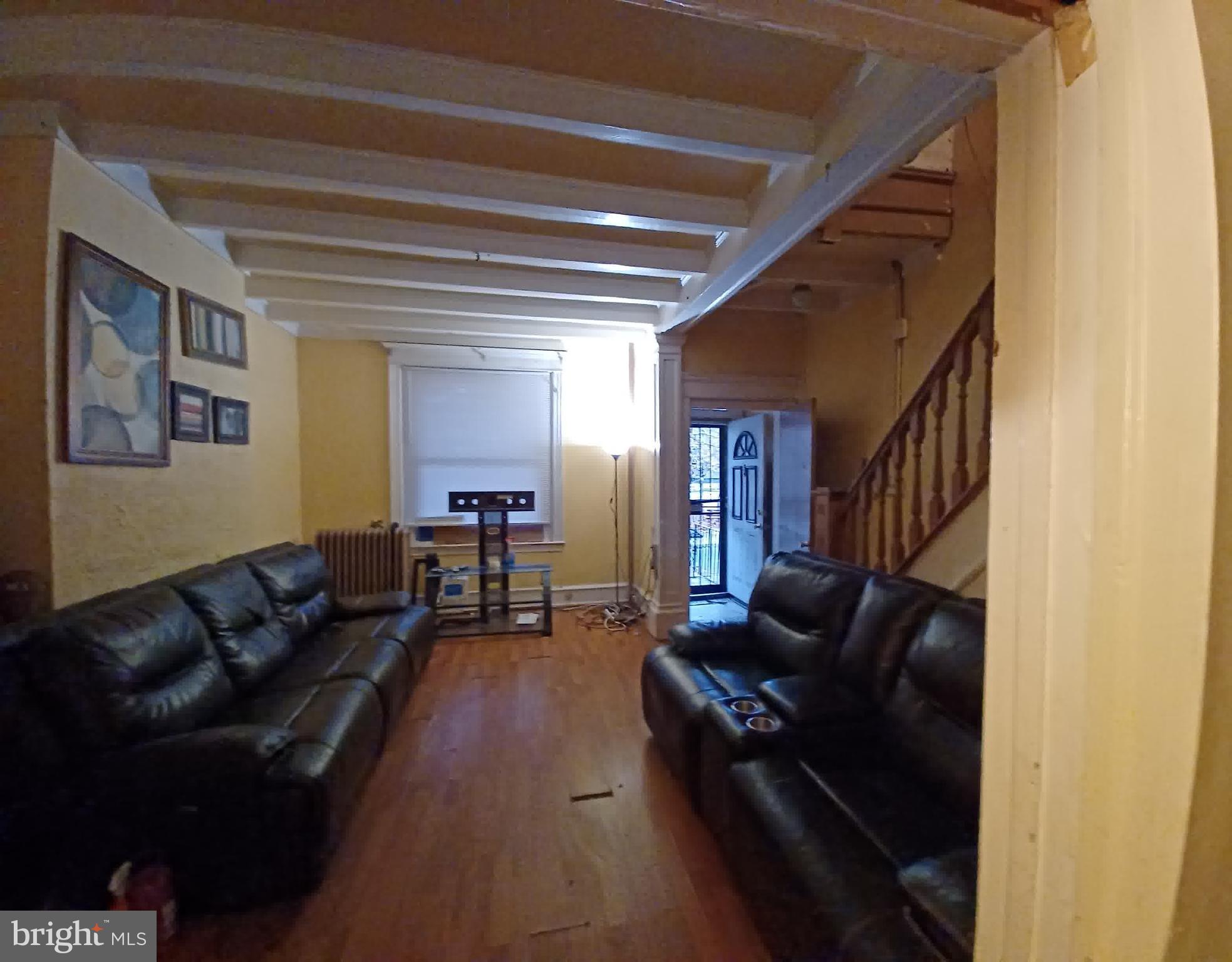 STRAWBERRY MANSION - Residential