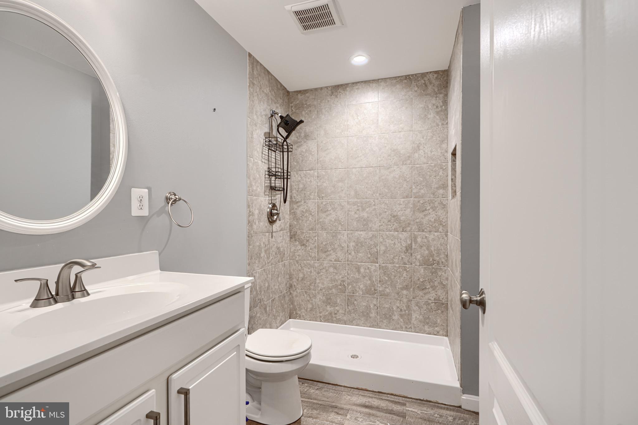 TANYARD SPRINGS - Residential