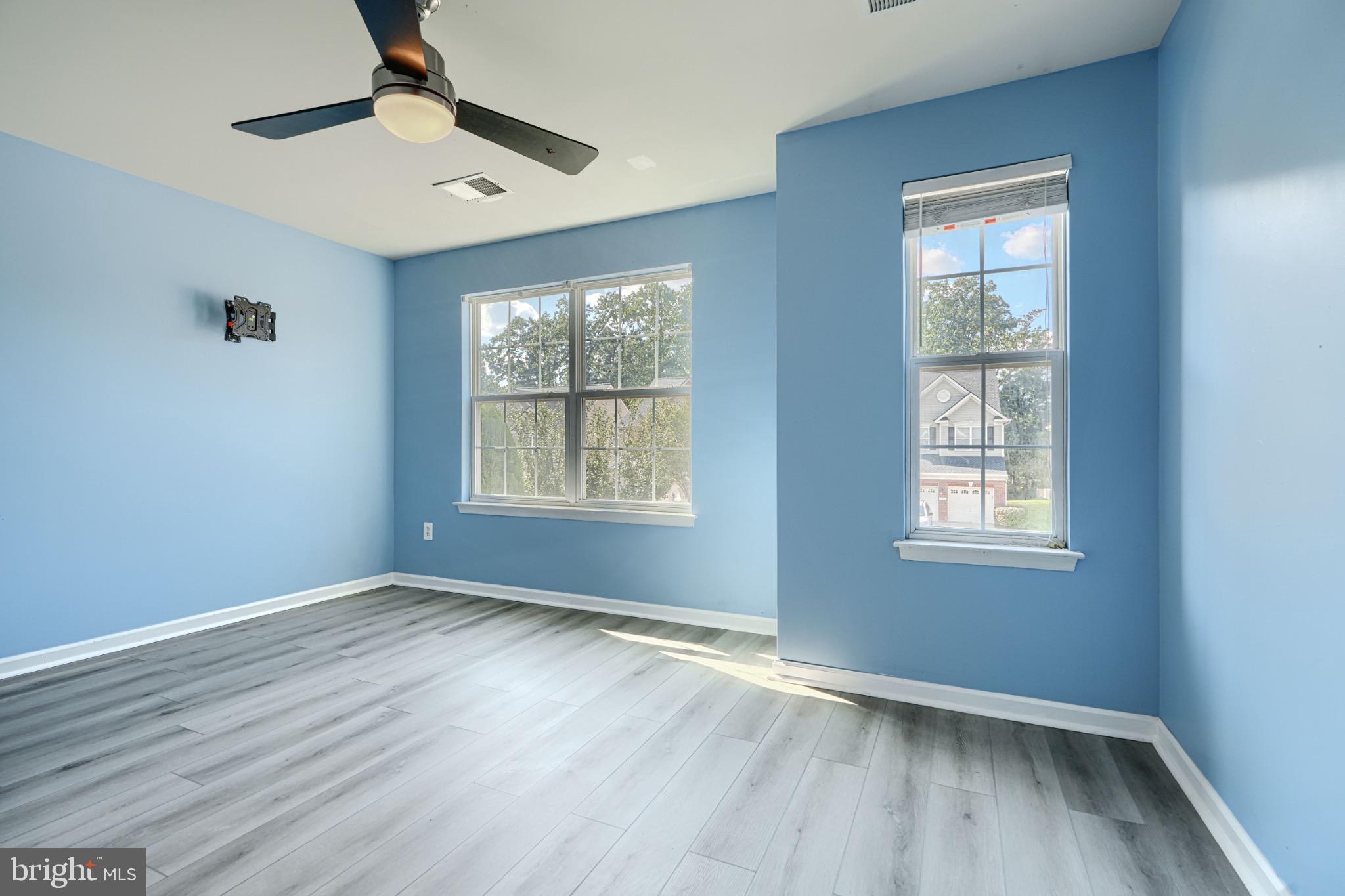 TANYARD SPRINGS - Residential